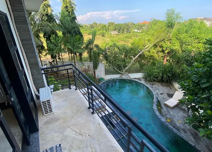 Sunset Villa, Villa